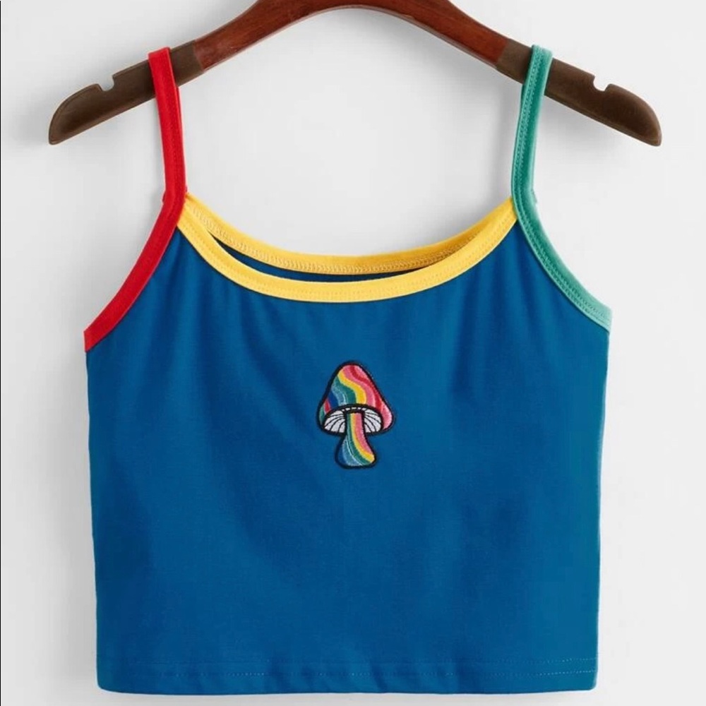 NWT blue retro mushroom hippie crop top tank 🍄